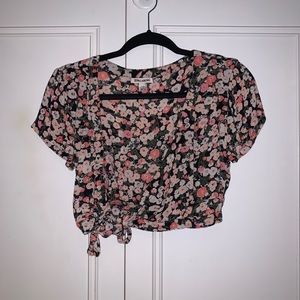 Floral wrap top